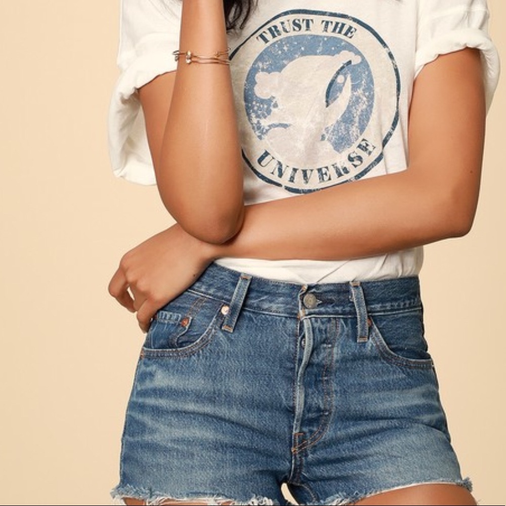 Levi’s 80’S vintage 501 high waisted denim shorts